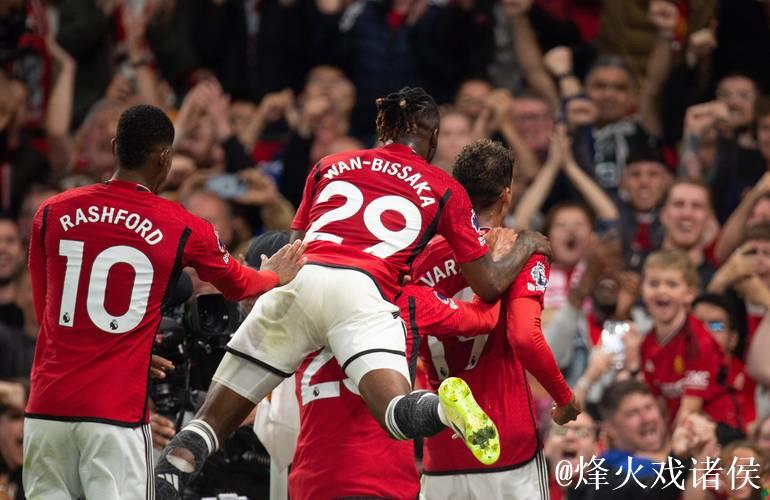 英超-费尔南德斯两球一助攻芒特破门 曼联4-1大胜狼队升至第六